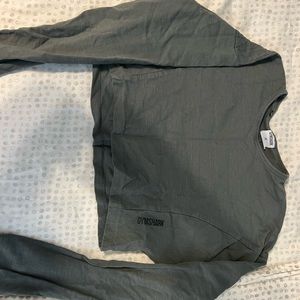 Gymshark long sleeved cropped shirt. Size XS